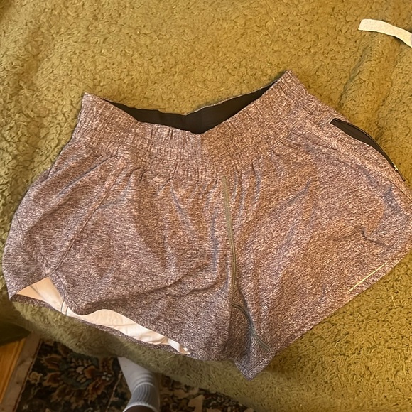 Grey Lululemon shorts size 6 work only a few times! - Picture 1 of 3